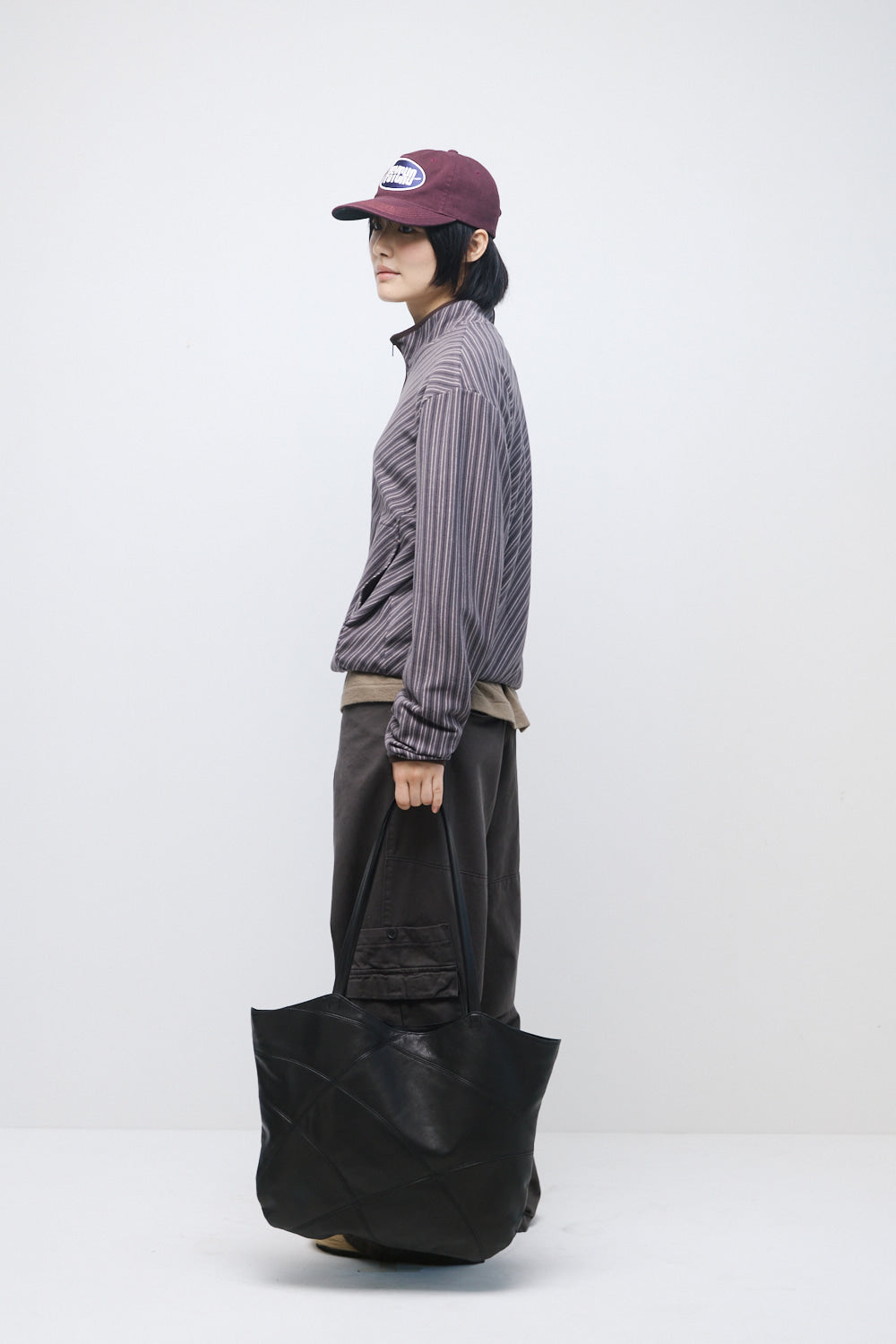 Hatchingroom - Web Tote Lamb Skin (Black) product image 14 | TRAB K-Fashion Australia
