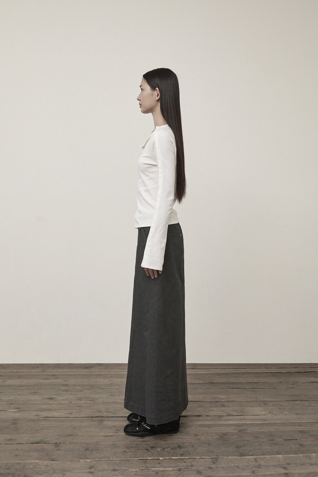 Matin Kim - Snap Detail Slim Top (Ivory) product image 7 | TRAB K-Fashion Australia