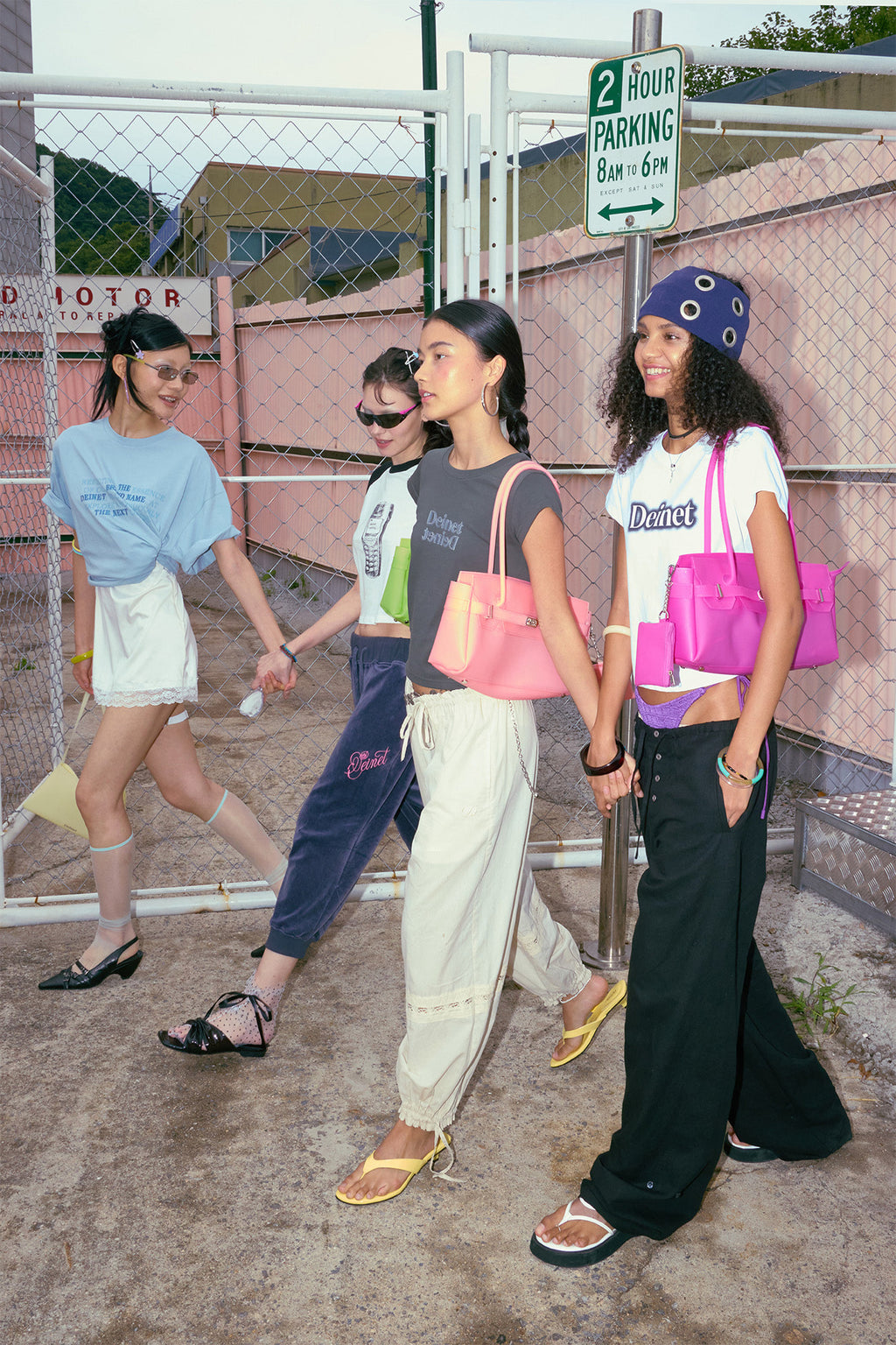 Deinet - Spray Logo Pigment T-Shirt (White) product image 10 | TRAB K-Fashion Australia