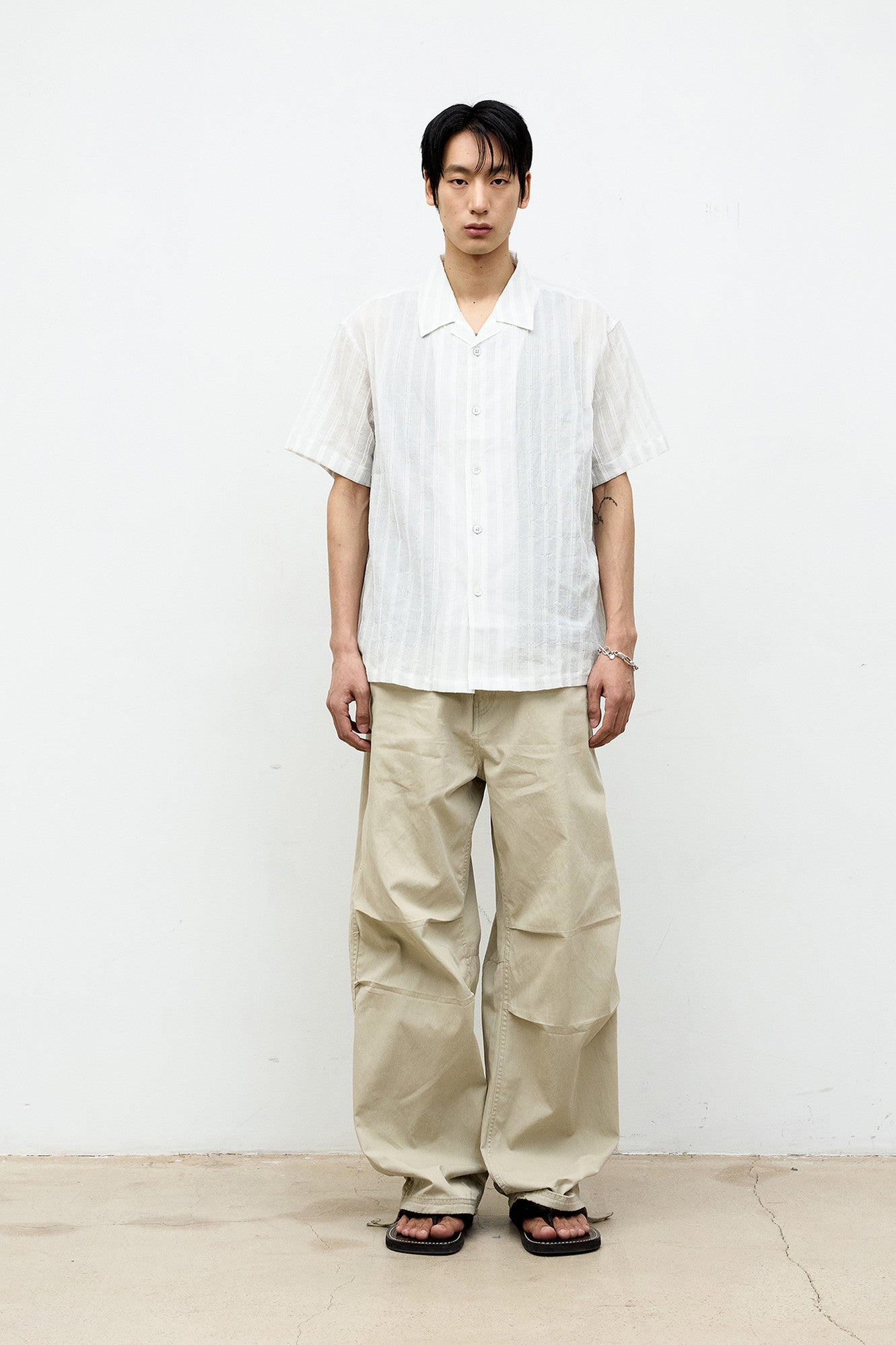 Coor - Seer Pin Open Collar Half Shirt (White) product image 2 | TRAB K-Fashion Australia