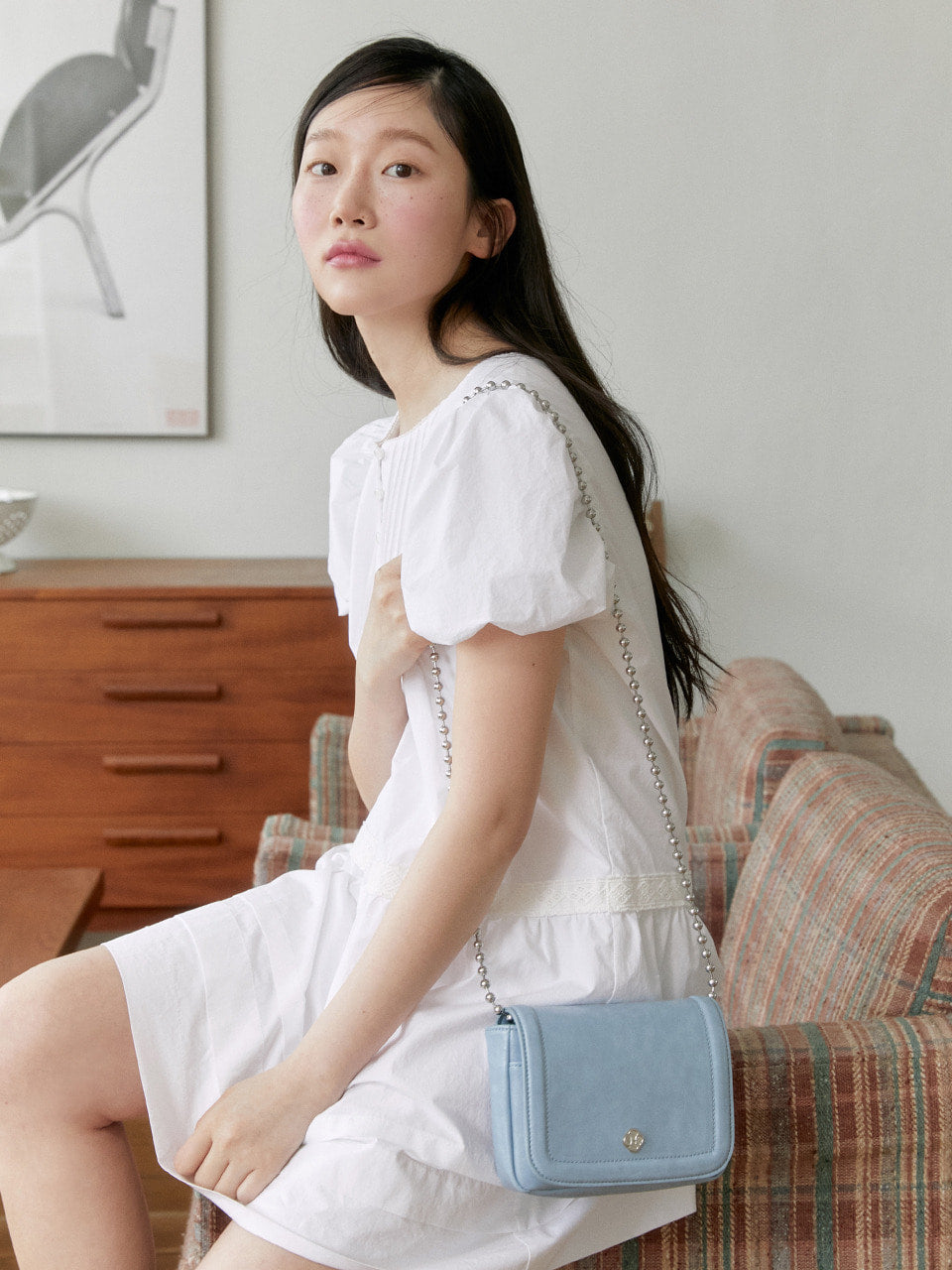 Margarin Fingers - [mf X Heeari] Poppy Chain Medium Bag (Light Blue) product image 2 | TRAB K-Fashion Australia