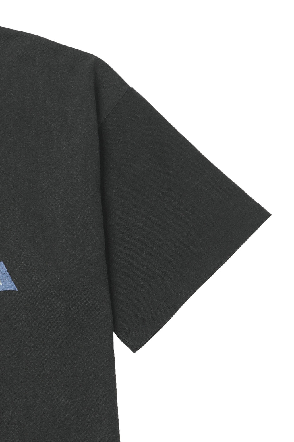 Deinet - Stud Heart T-Shirt (Charcoal) product image 4 | TRAB K-Fashion Australia