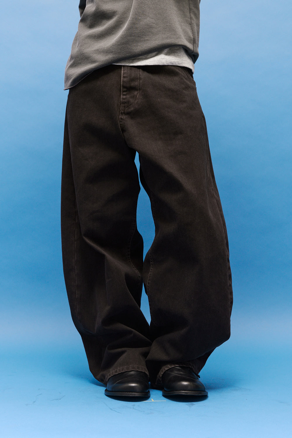 Hatchingroom - Wide Curve Jeans (Bleached Black) product image 8 | TRAB K-Fashion Australia