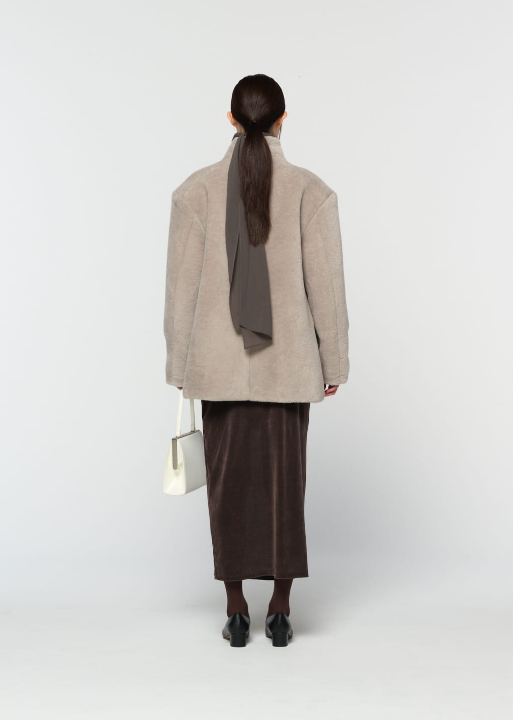 Amomento - shearling mid jacket (Grey) product image 4 | TRAB K-Fashion Australia