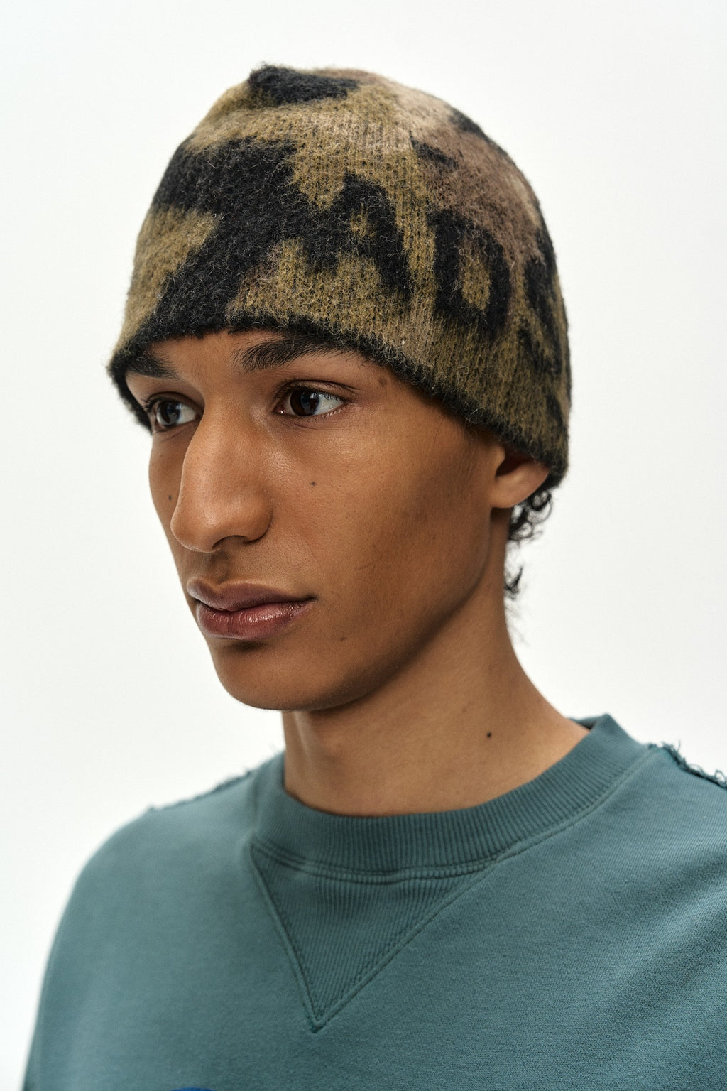 Andersson Bell - Unisex Adsb Camouflage Wool Beanie (black/green) (Black/Green) product image 1 | TRAB K-Fashion Australia