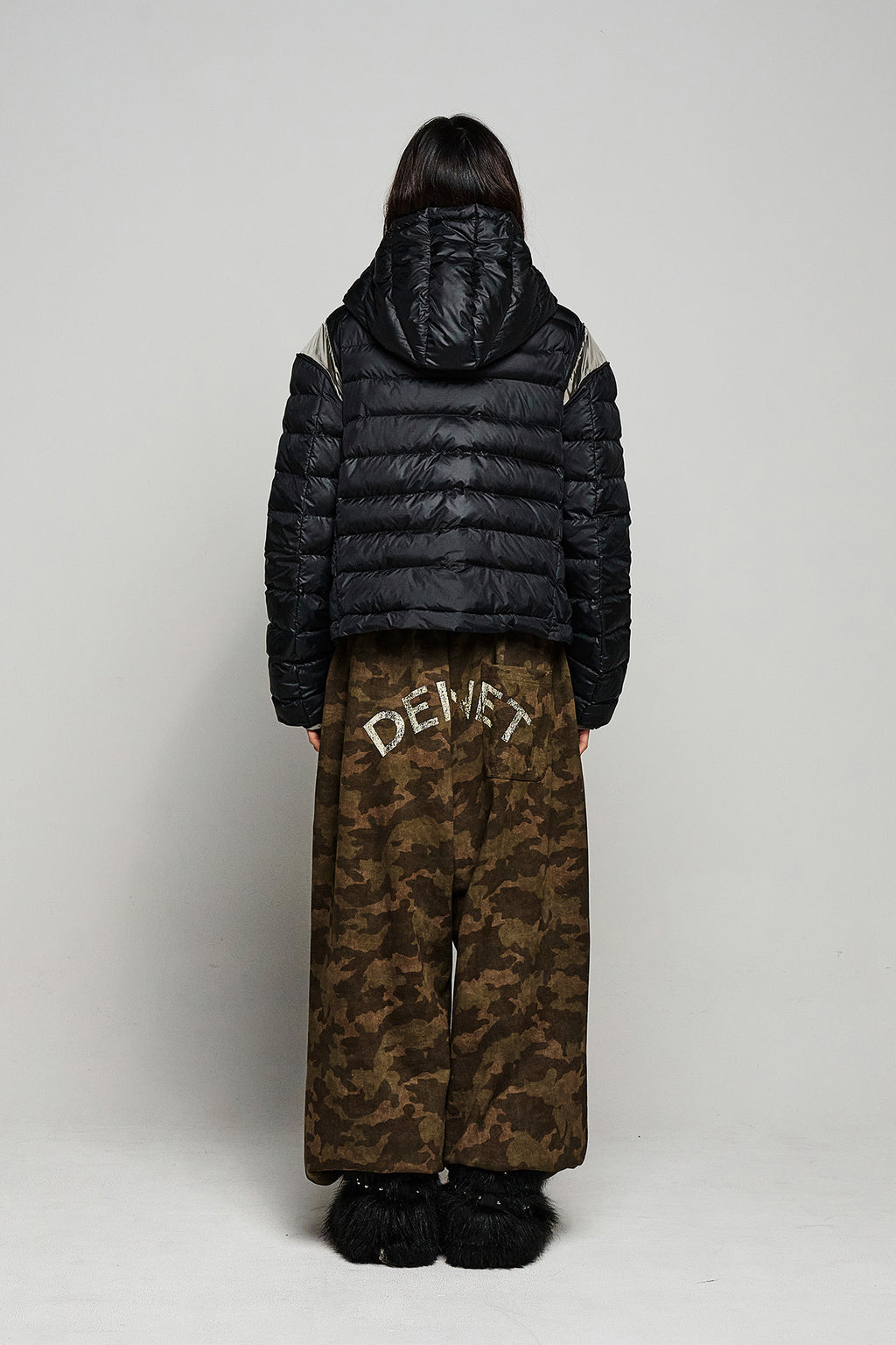 Deinet - Point Wellon Hooded Jacket (Black) product image 3 | TRAB K-Fashion Australia