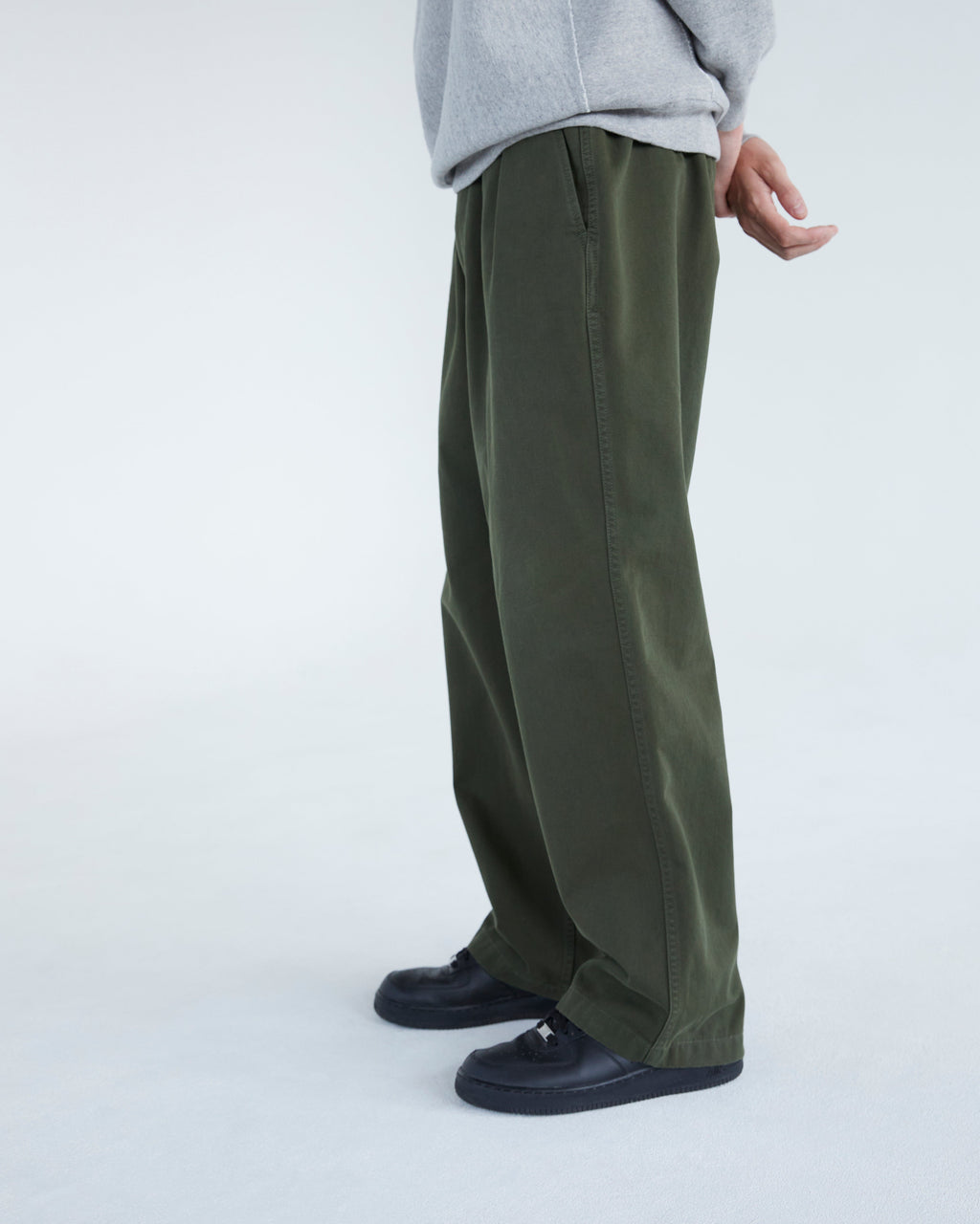Khakis - State Pant (Olive) product image 6 | TRAB K-Fashion Australia