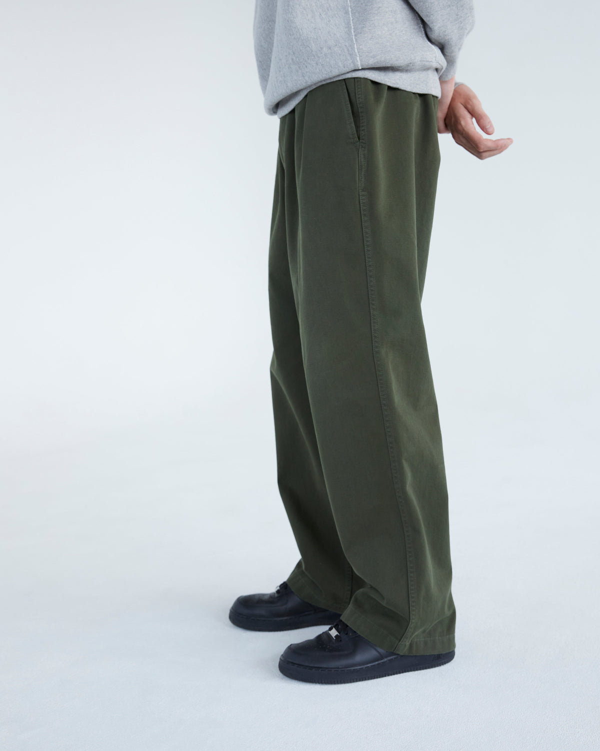 Khakis - State Pant (Olive) product image 6 | TRAB K-Fashion Australia