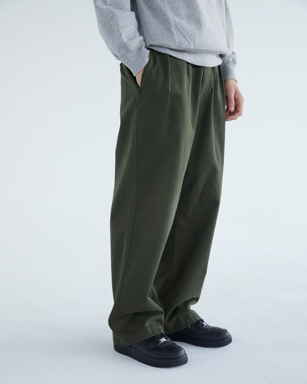 Khakis - State Pant (Olive) product image 7 | TRAB K-Fashion Australia