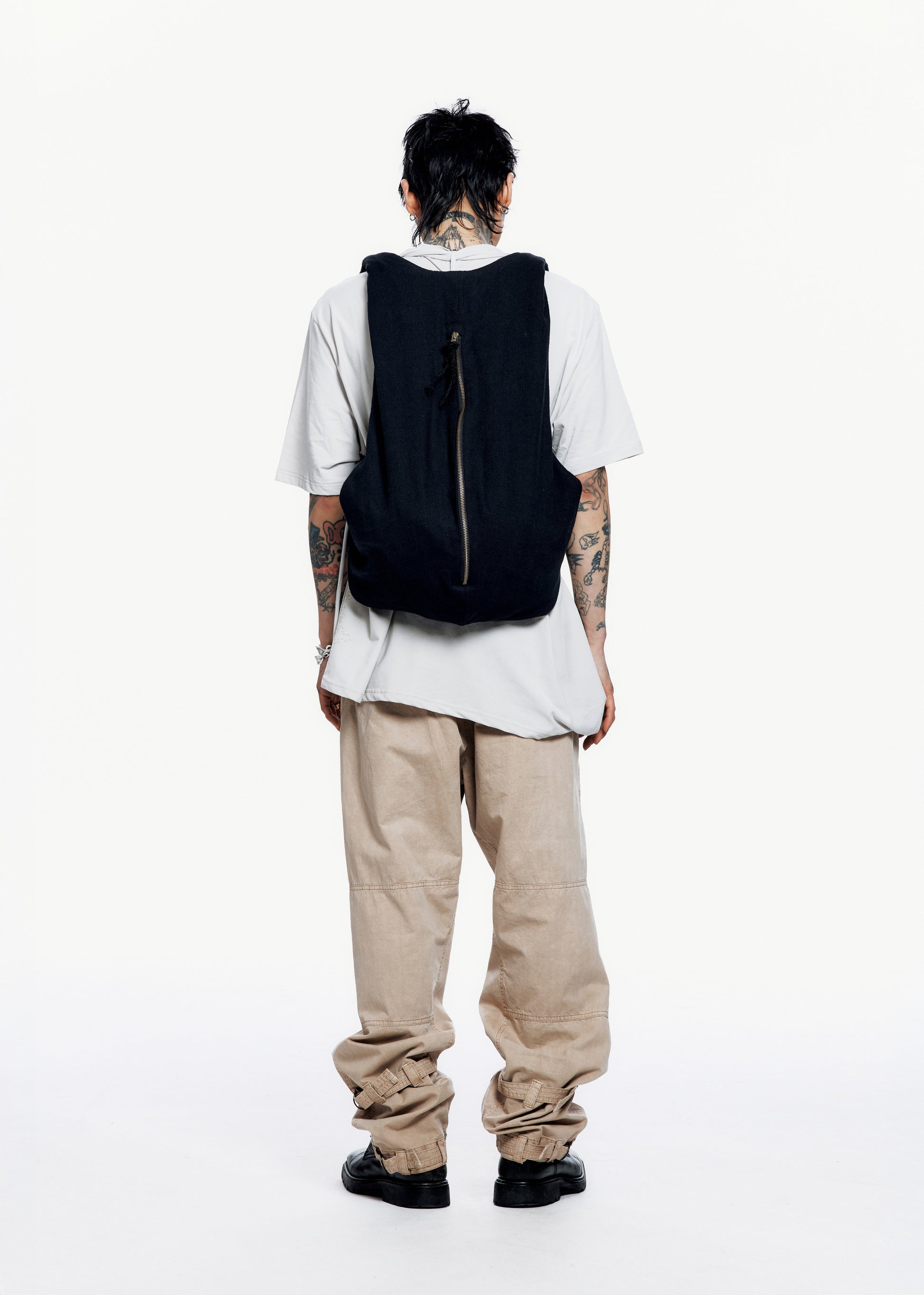 Hyein Seo - Knotted Backpack (Black) product image 3 | TRAB K-Fashion Australia