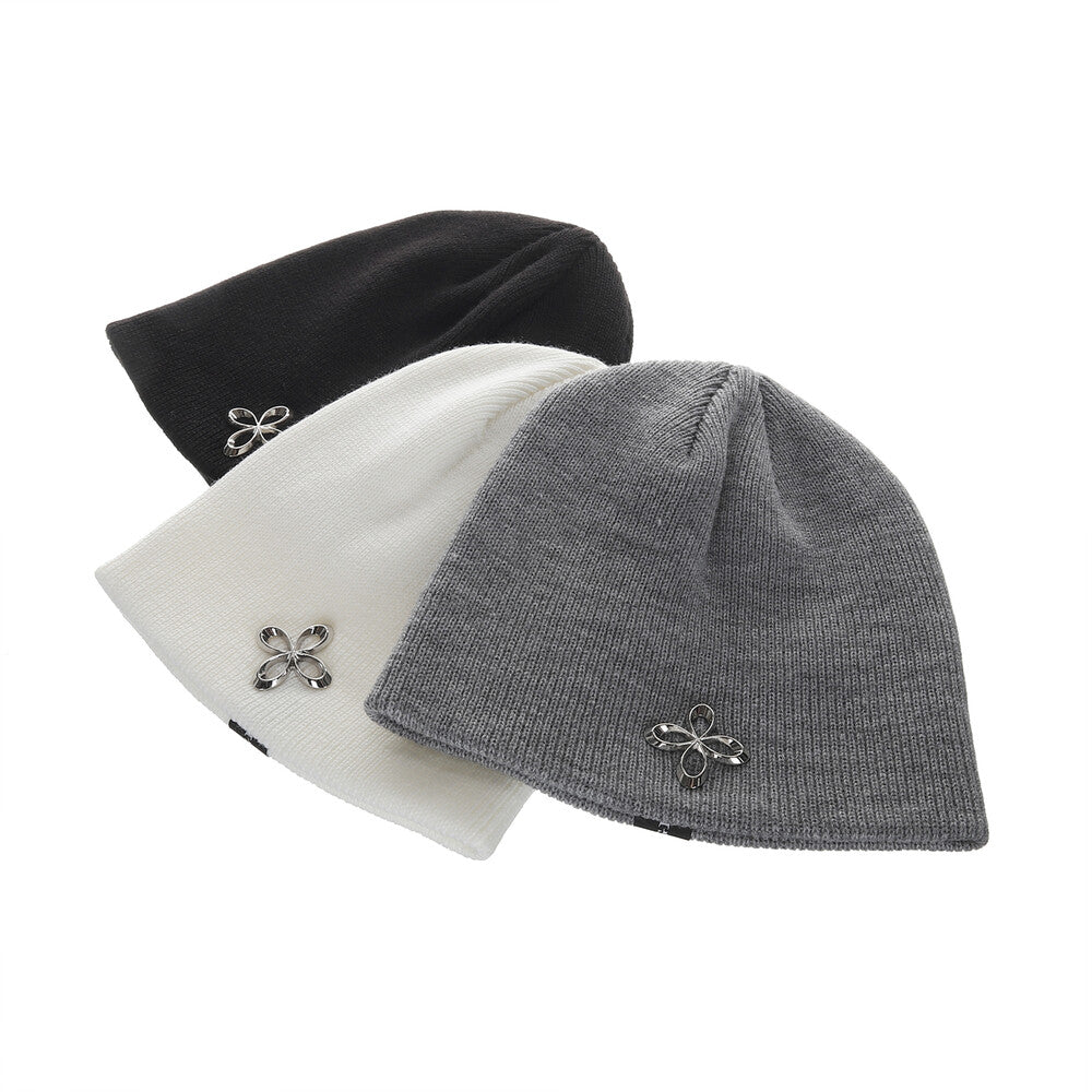 Surgery - Clover Logo Short Beanie (White) product image 7 | TRAB K-Fashion Australia