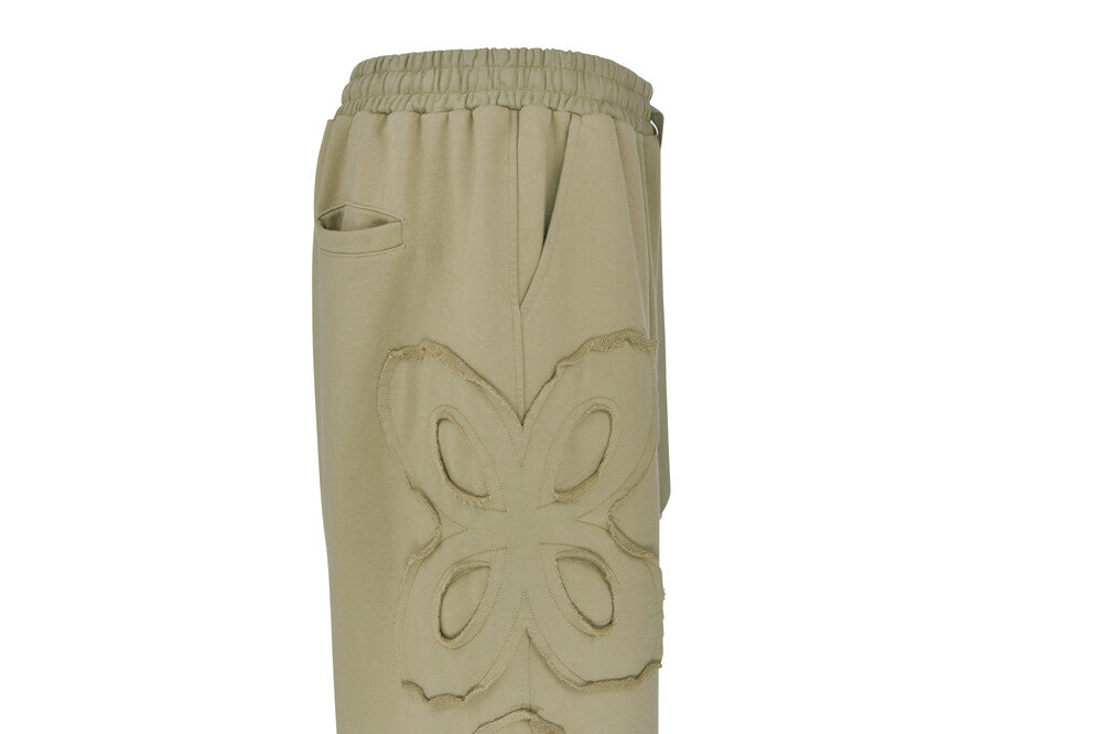 Surgery - Clover Logo Patchs Sweat Pants (Olive) product image 4 | TRAB K-Fashion Australia