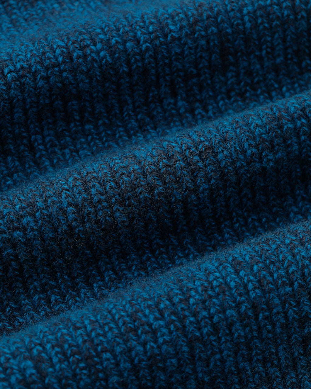 Khakis - Cove Knit Muffler (Coal Blue) product image 3 | TRAB K-Fashion Australia