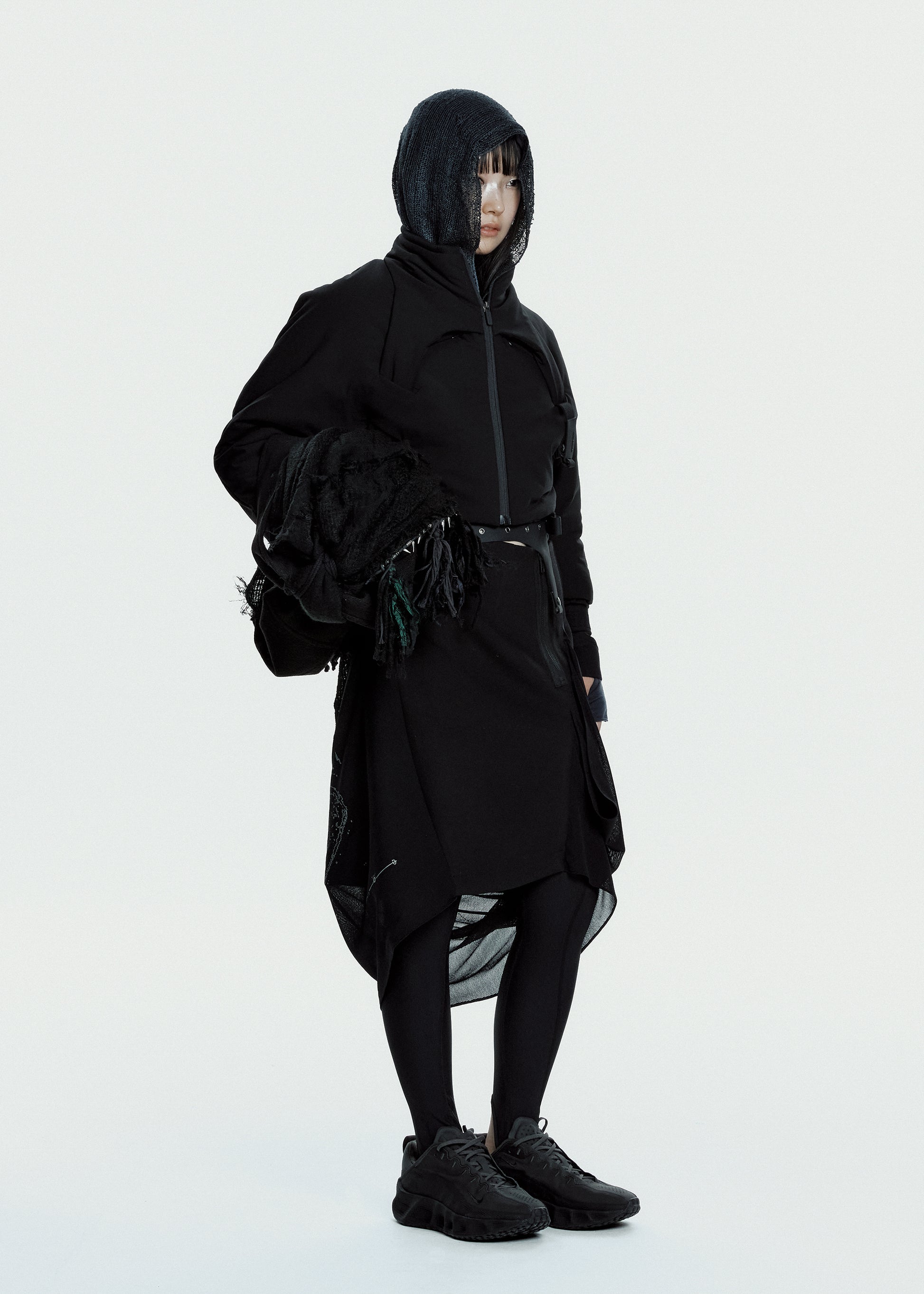 Hyein Seo - 折りたたみスカーフバッグ（ブラック） | TRAB K-Fashion