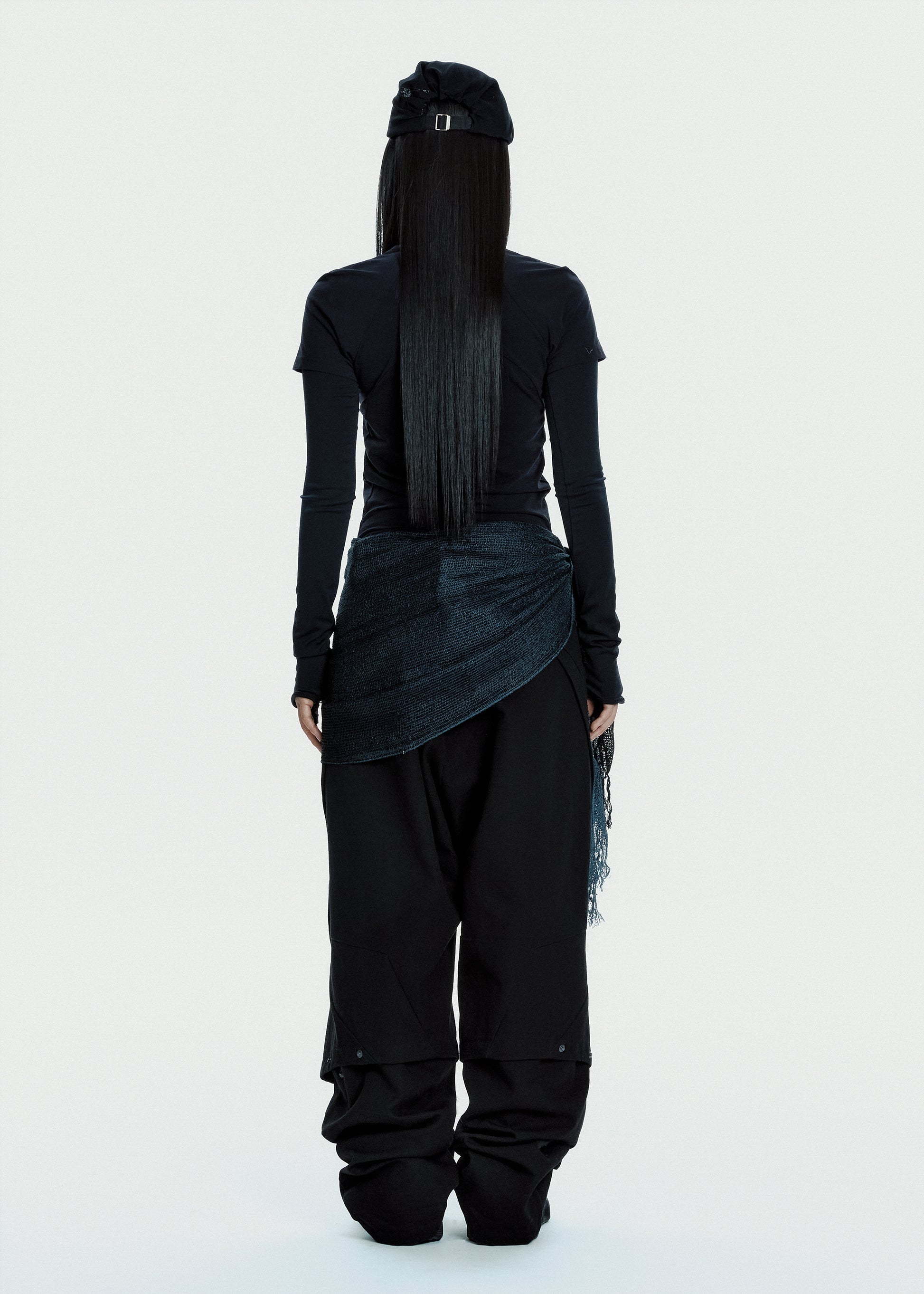 Hyein Seo - Convertible Cargo Pants (Black) product image 6 | TRAB K-Fashion Australia