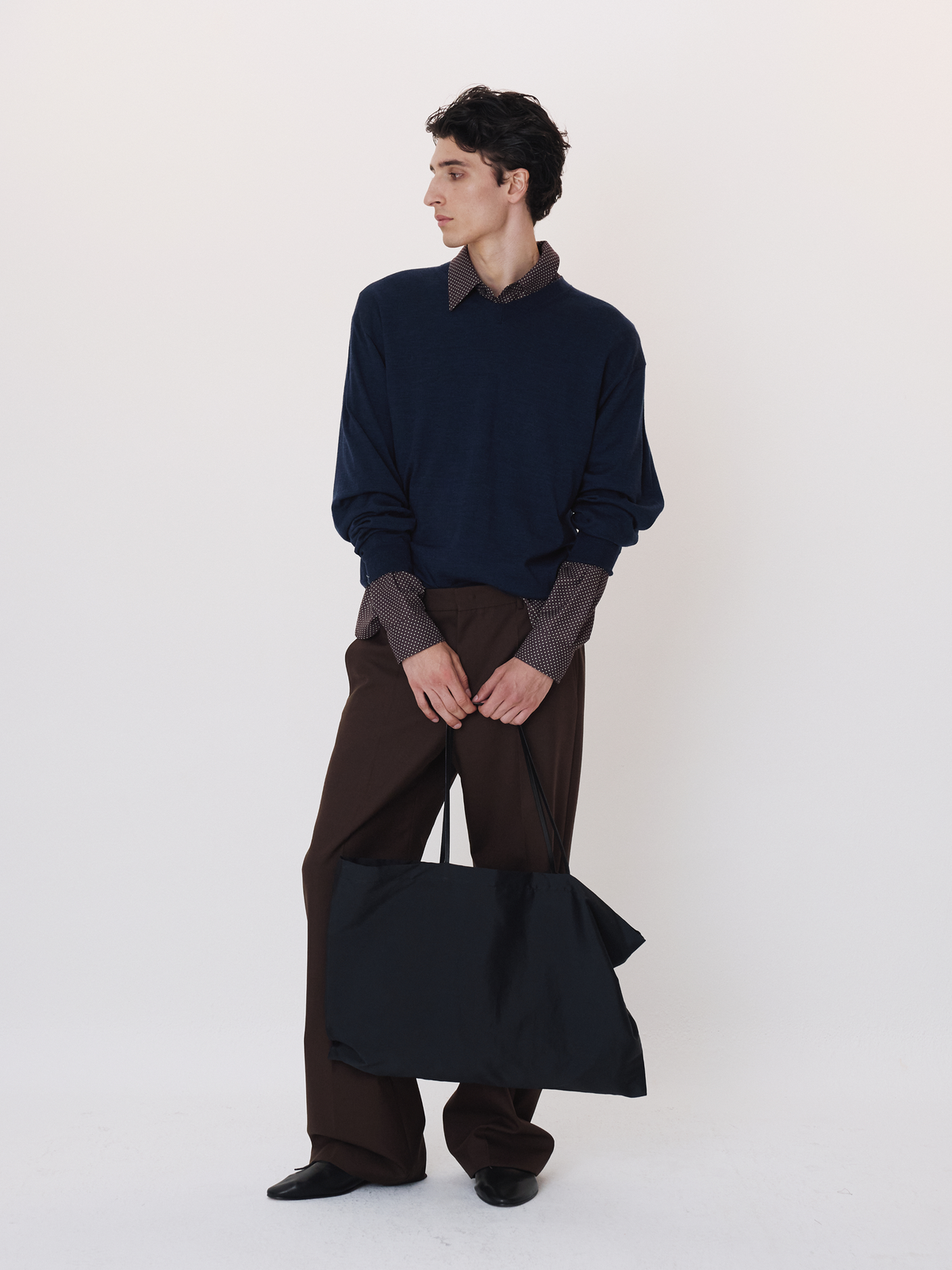 Recto - Pillow Bag (Black) product image 3 | TRAB K-Fashion Australia